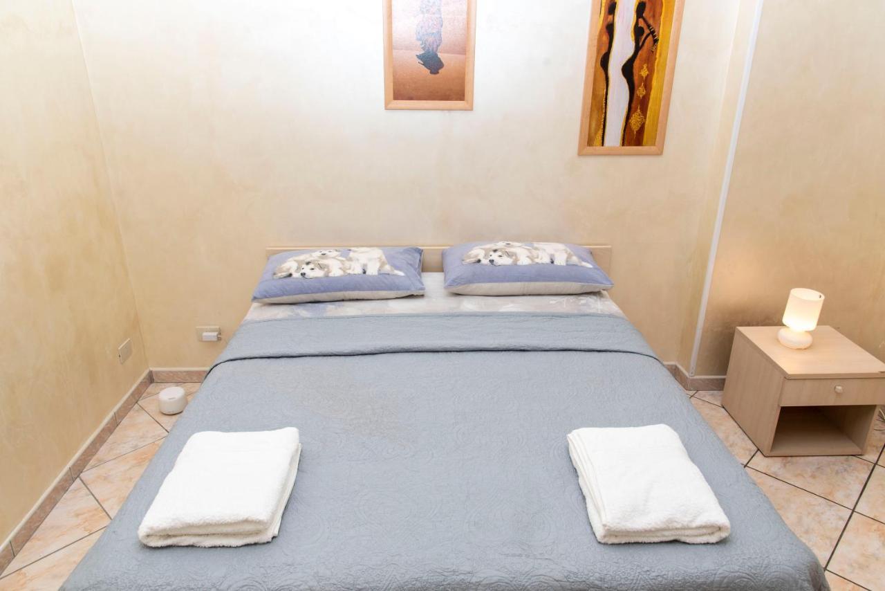 Bed and Breakfast Nicoleta Roma Camera foto